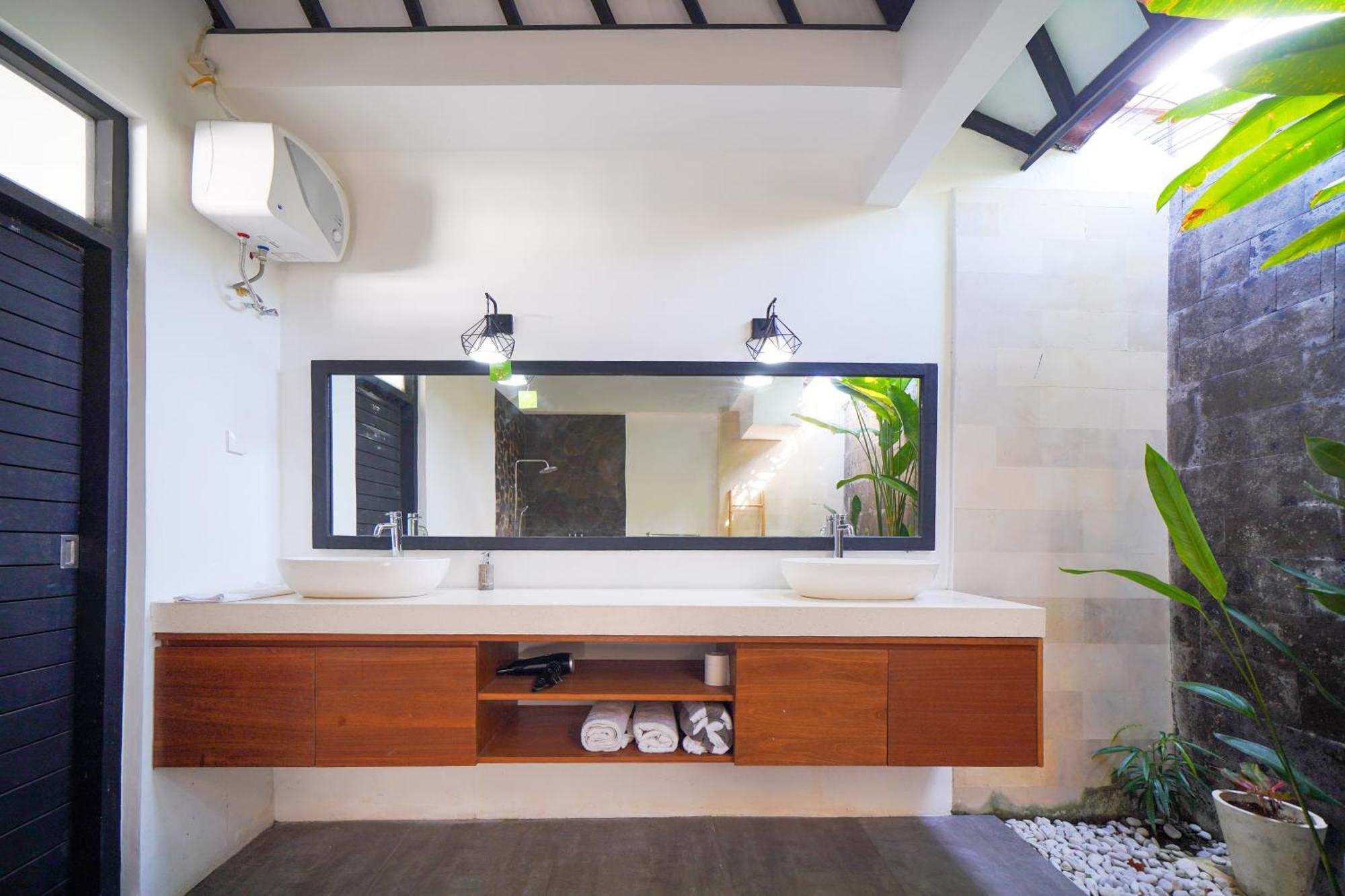 Eldborg Villas Seminyak Esterno foto